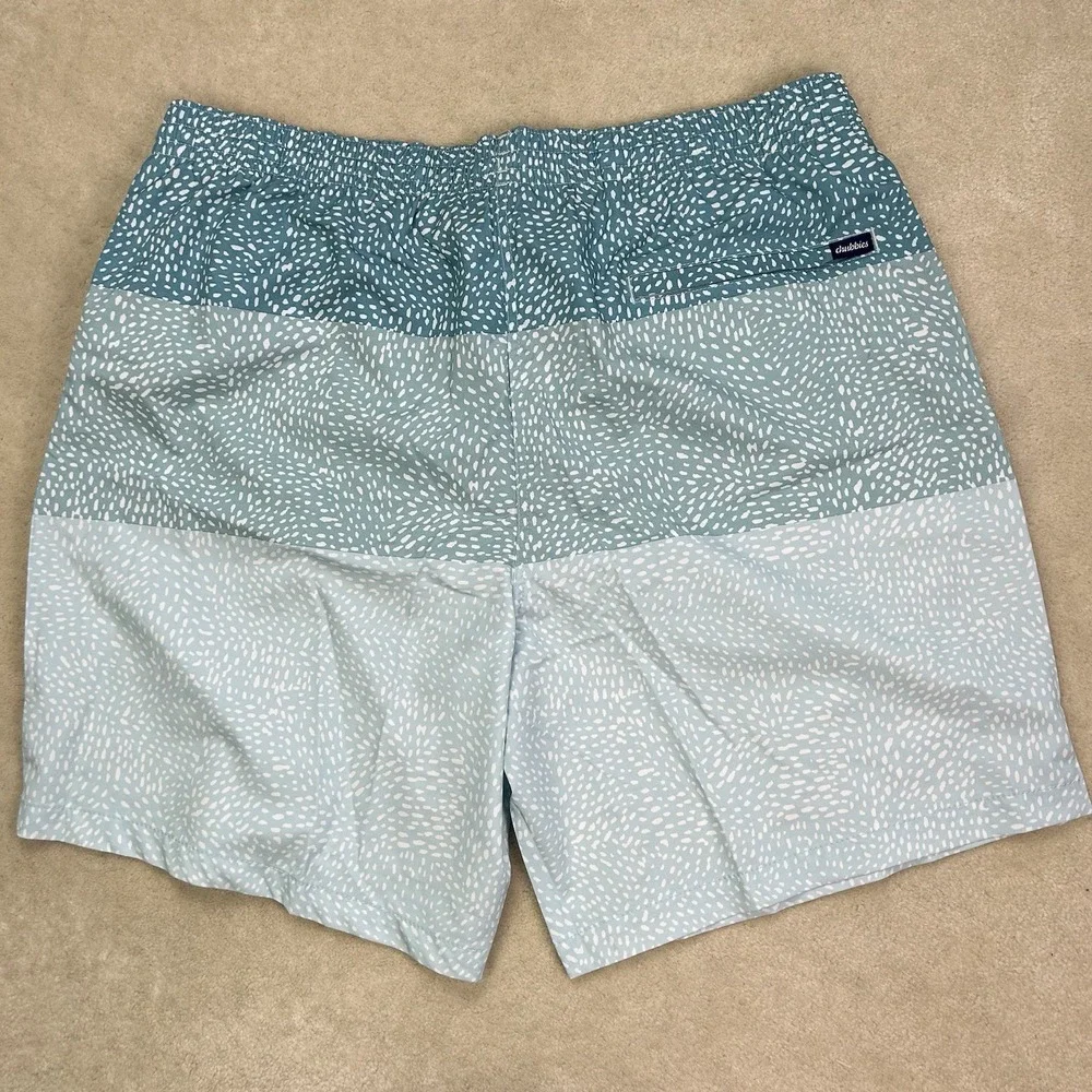 Chubbies Whale Sharks Classic Swim Trunks Men XXL 7